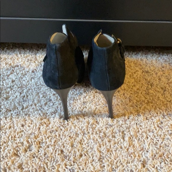 Michael Kors Bootie - Picture 3 of 7